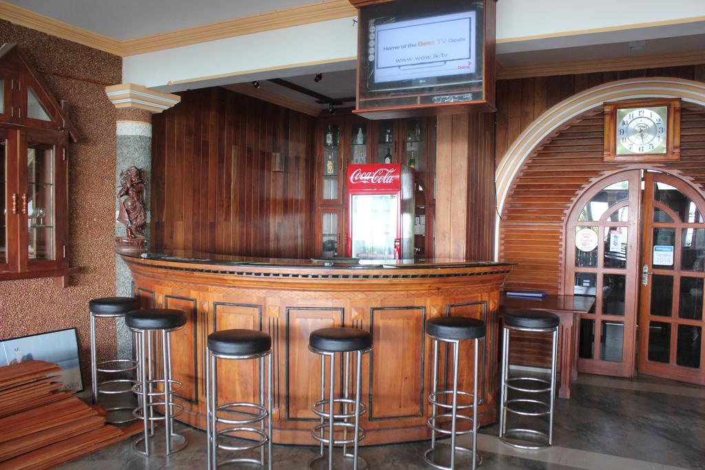 Warahena Beach Hotel ベントータ エクステリア 写真